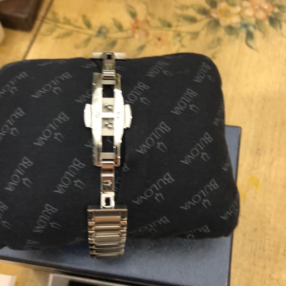 New Bulova watch - Picture 5 of 8